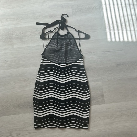 Fashion Nova Halter Neck Dress - Picture 3 of 4